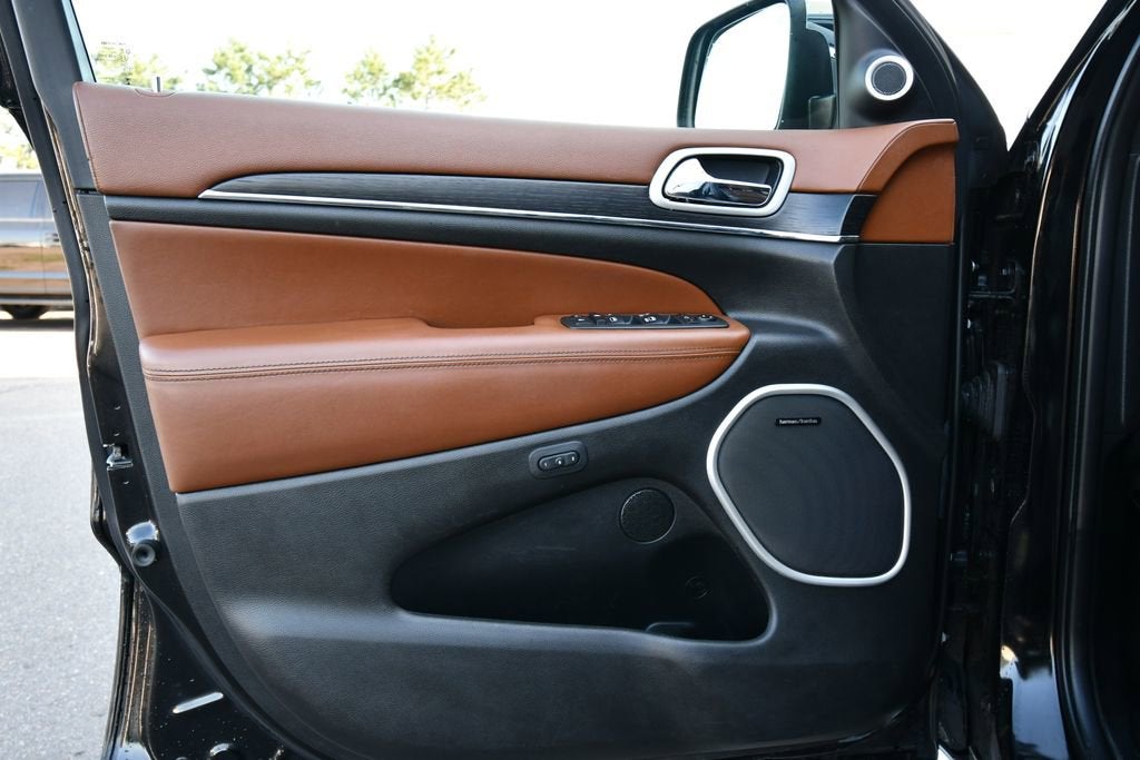2020 Jeep Grand Cherokee Summit