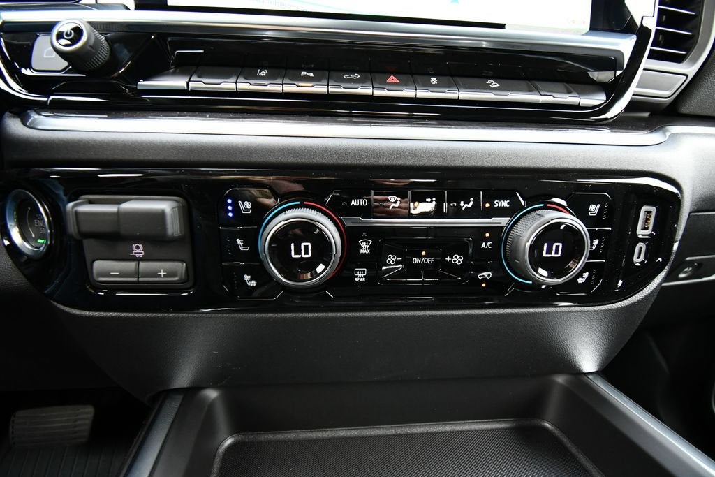2026 Chevrolet Silverado 3500 HD LTZ
