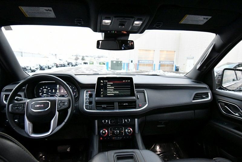 2024 GMC Yukon SLT