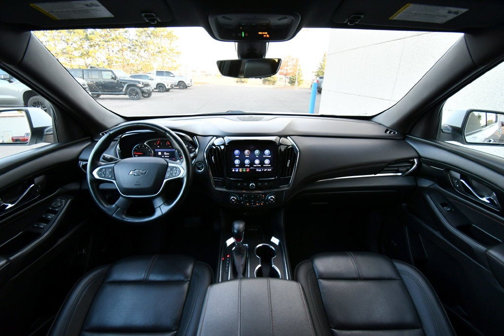 2023 Chevrolet Traverse RS