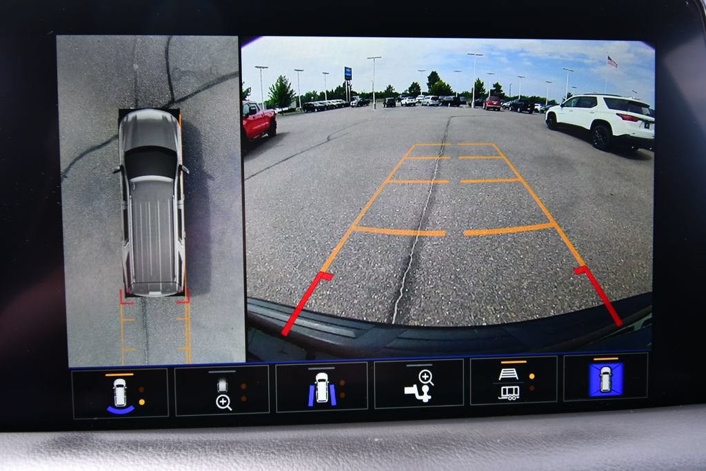 2024 Chevrolet Suburban RST