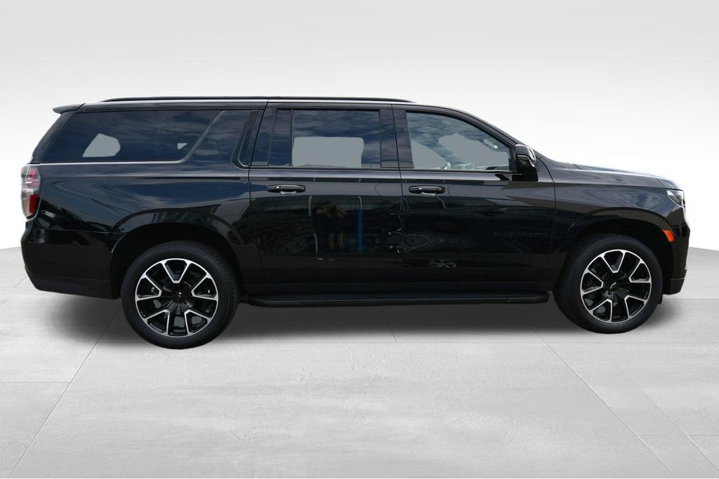2024 Chevrolet Suburban RST