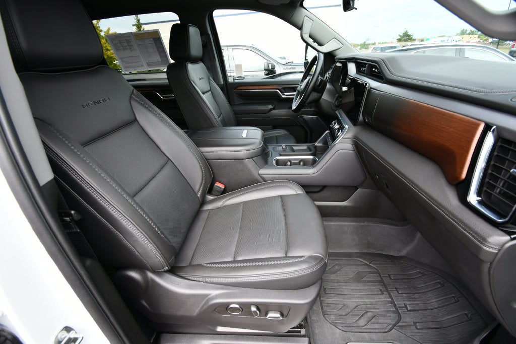 2024 GMC Sierra 2500 HD Denali