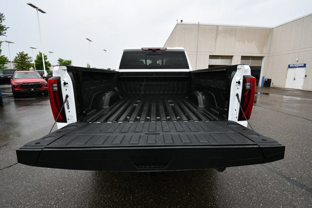 2024 GMC Sierra 3500 HD Denali