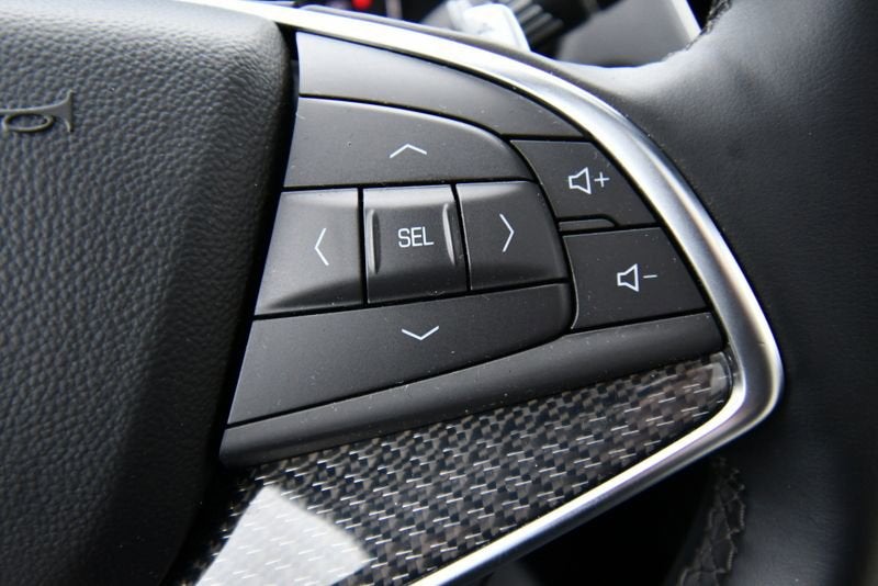 2025 Cadillac XT5 Sport
