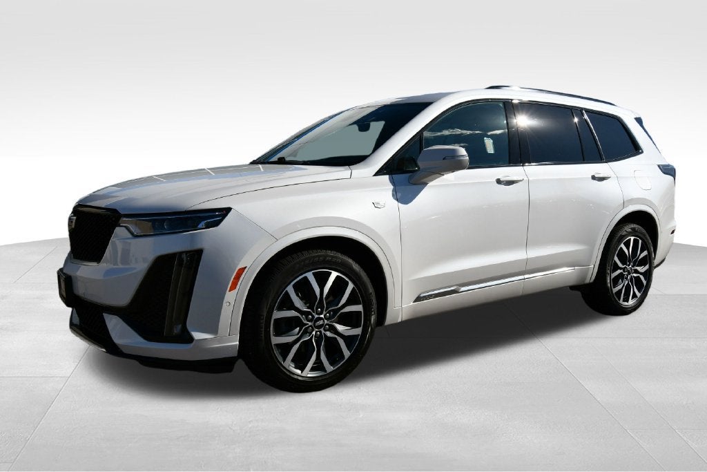 Used 2021 Cadillac XT6 Sport with VIN 1GYKPHRS3MZ189293 for sale in North Branch, Minnesota