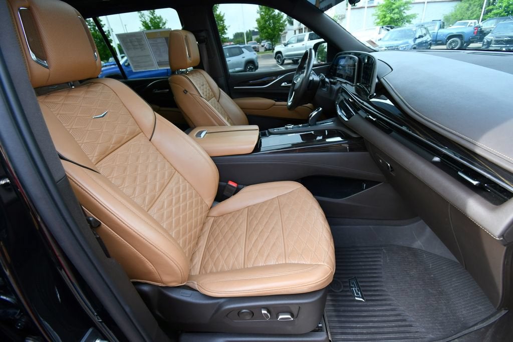2023 Cadillac Escalade Premium Luxury