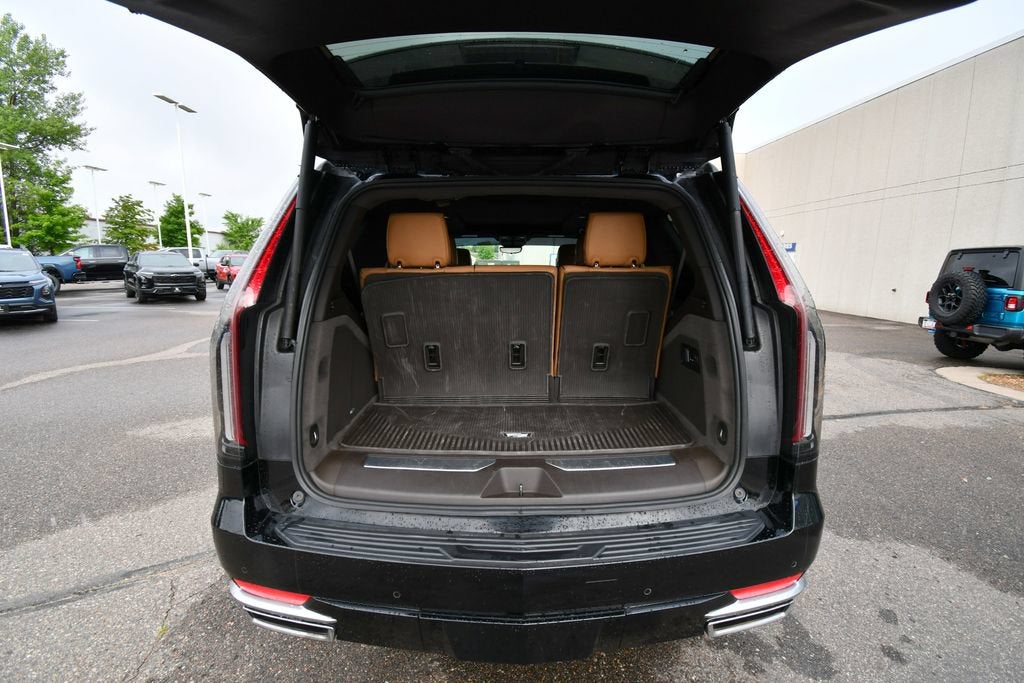 2023 Cadillac Escalade Premium Luxury