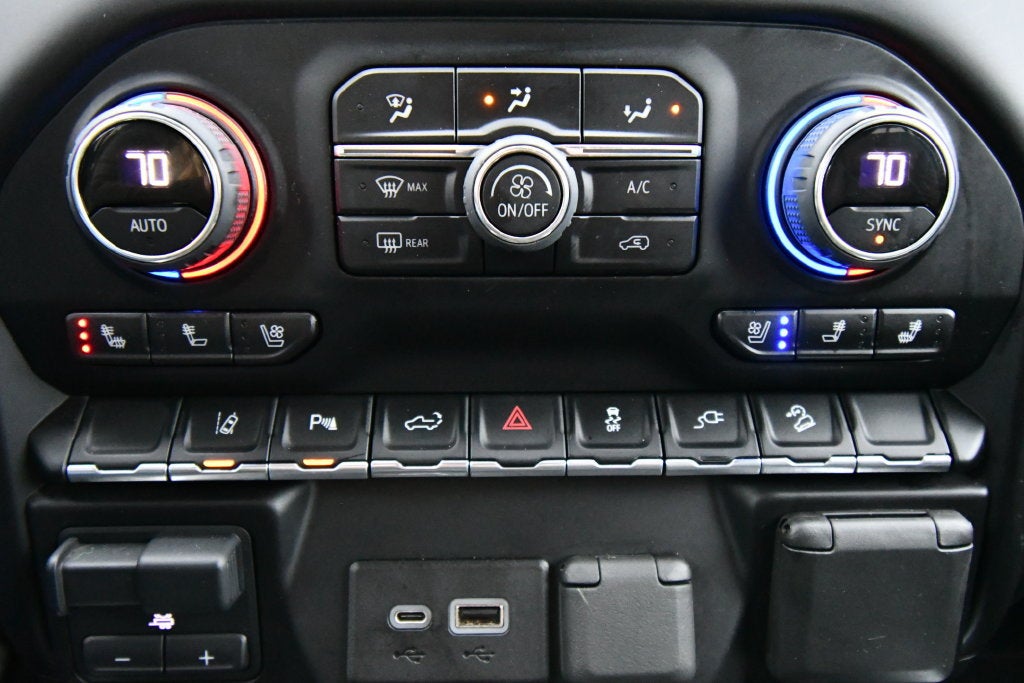2022 Chevrolet Silverado 3500 HD High Country