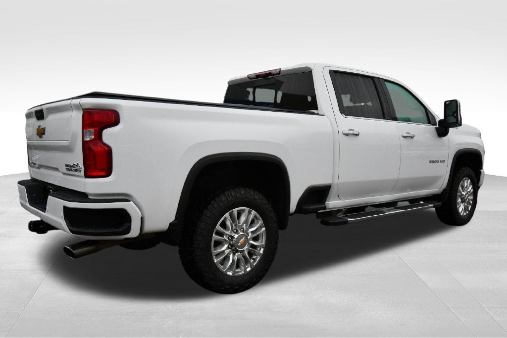 2022 Chevrolet Silverado 3500 HD High Country
