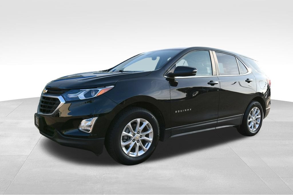 Used 2021 Chevrolet Equinox LT with VIN 2GNAXKEV1M6136111 for sale in North Branch, Minnesota