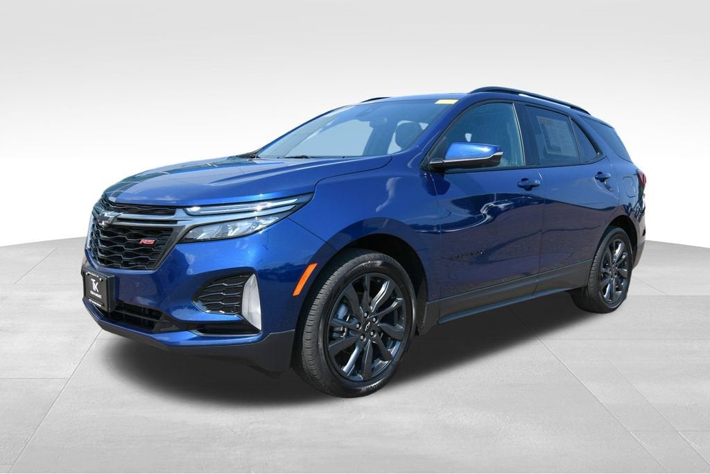 Used 2022 Chevrolet Equinox RS with VIN 2GNAXWEV8N6134462 for sale in North Branch, Minnesota