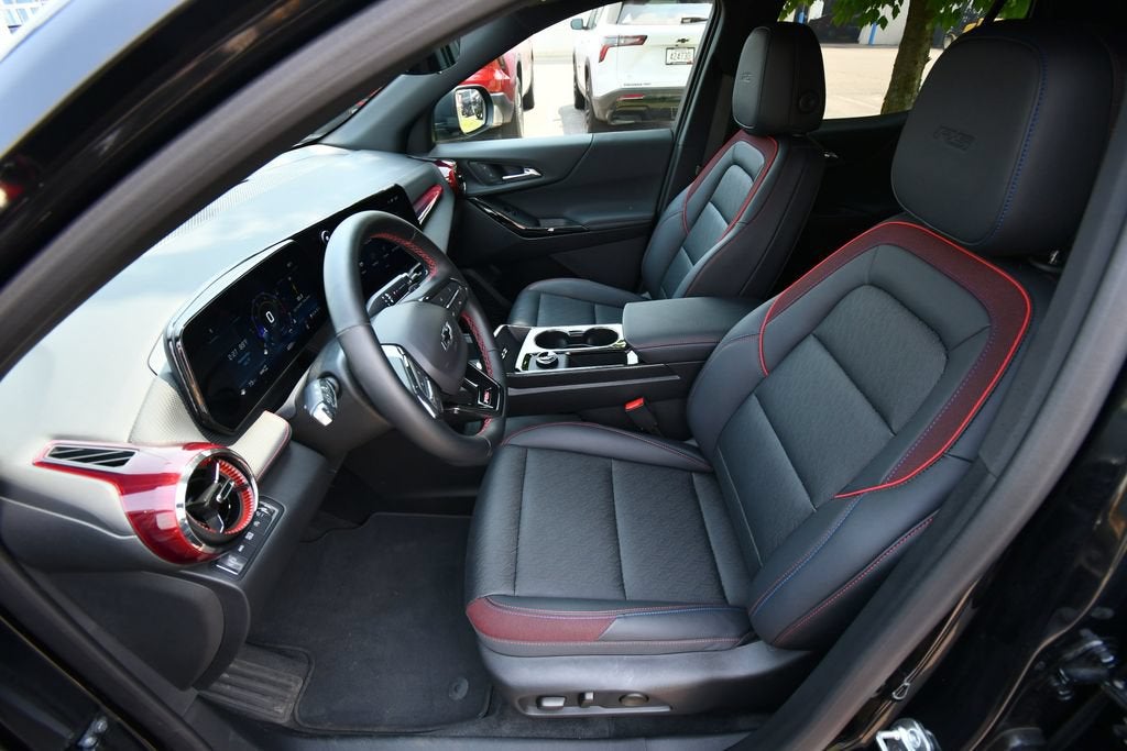 2025 Chevrolet Equinox RS