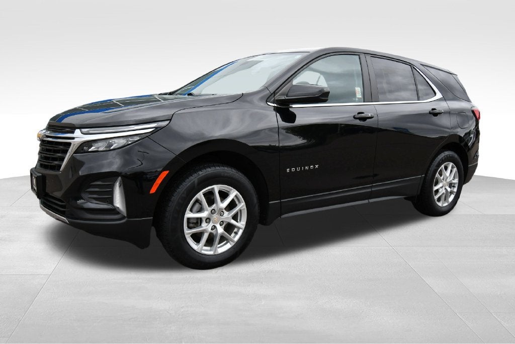 Used 2023 Chevrolet Equinox LT with VIN 3GNAXUEG1PL250557 for sale in North Branch, Minnesota