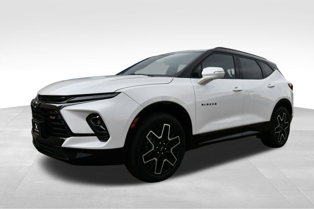 Used 2024 Chevrolet Blazer RS with VIN 3GNKBERS9RS198031 for sale in North Branch, Minnesota