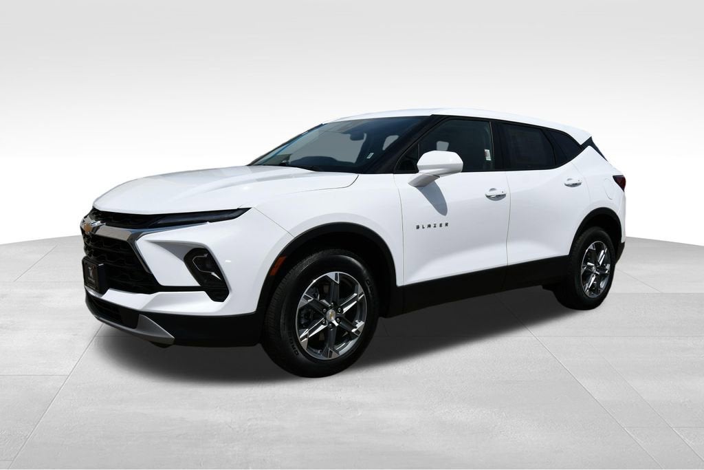 Used 2025 Chevrolet Blazer 2LT with VIN 3GNKBHR40SS227456 for sale in North Branch, Minnesota