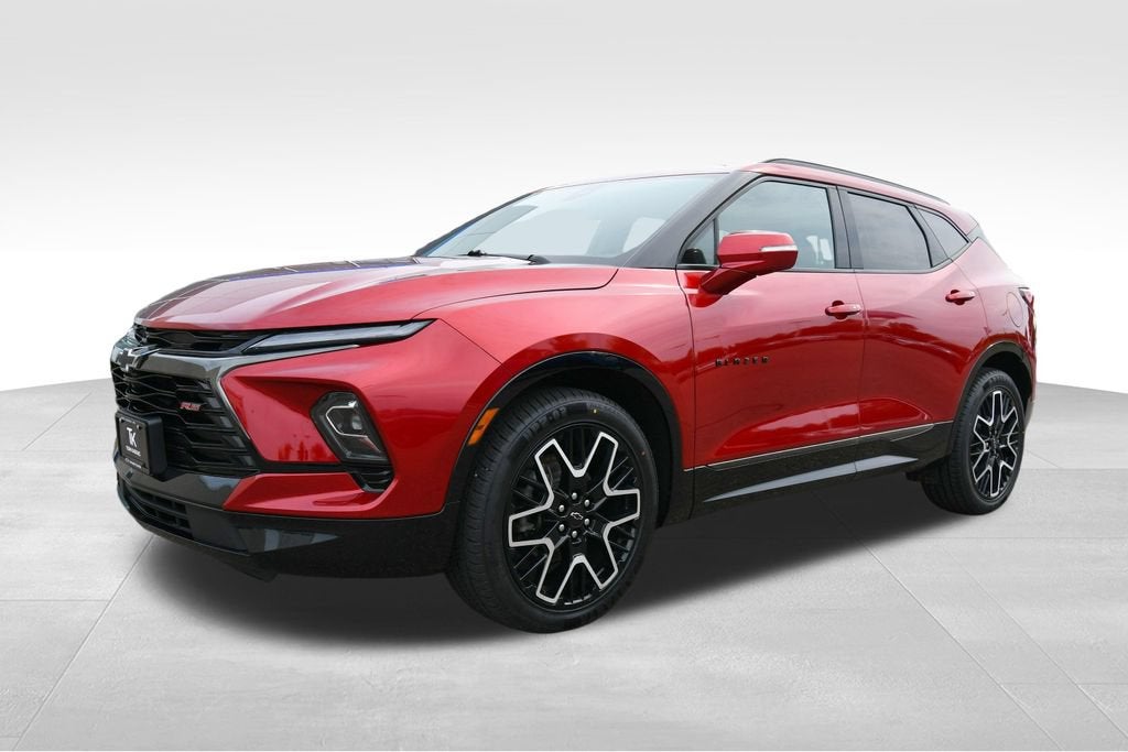 Used 2023 Chevrolet Blazer RS with VIN 3GNKBKRS3PS208208 for sale in North Branch, Minnesota