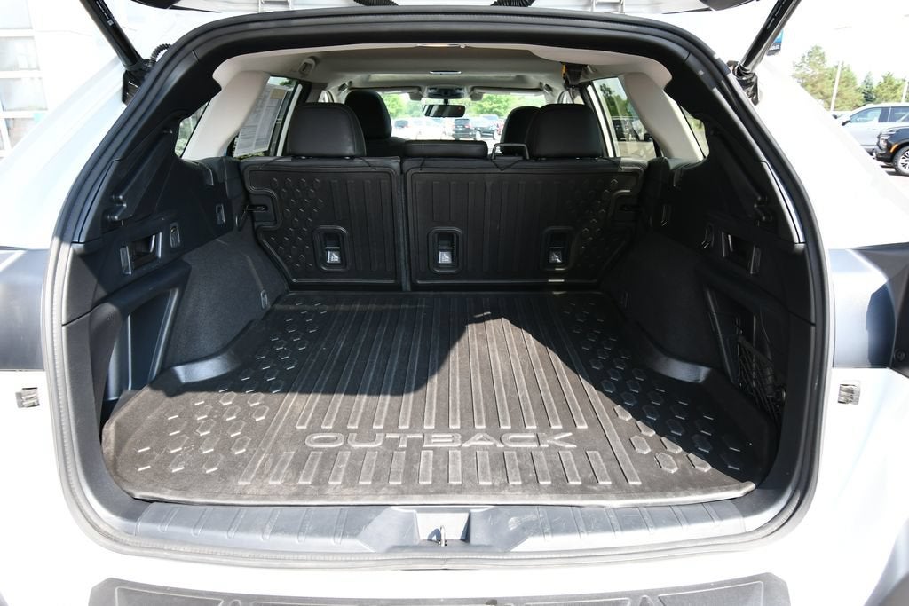 2022 Subaru Outback Onyx Edition XT