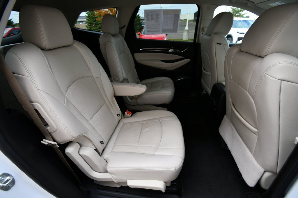 2024 Buick Enclave Essence
