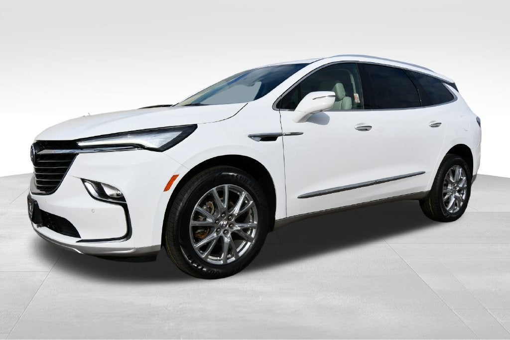 Certified 2024 Buick Enclave Essence with VIN 5GAEVAKW5RJ109562 for sale in North Branch, Minnesota