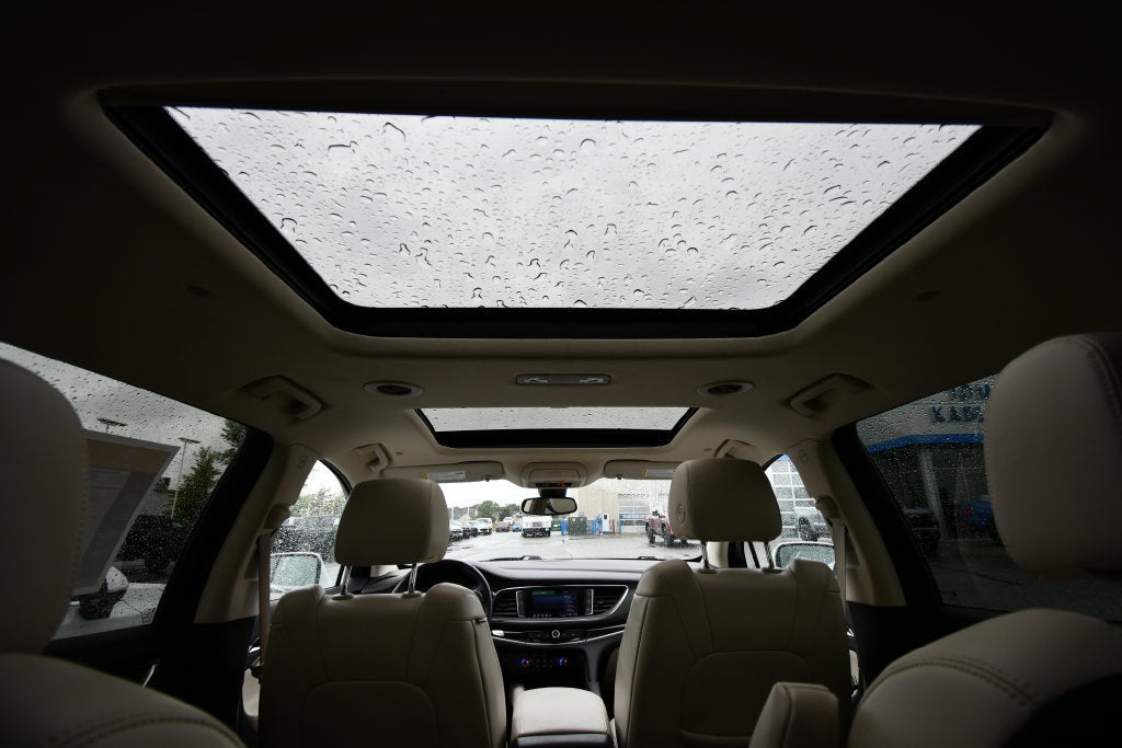 2023 Buick Enclave Essence