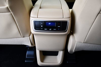 2015 Toyota Highlander LE
