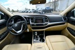 2015 Toyota Highlander LE