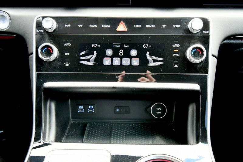 2025 Genesis GV80 2.5T Standard