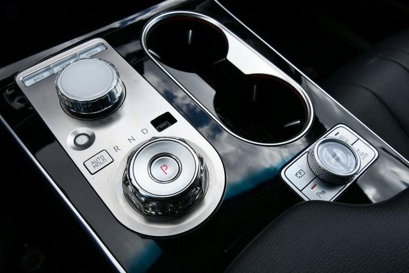 2025 Genesis GV80 2.5T Standard