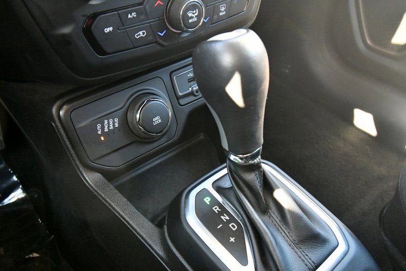 2023 Jeep Renegade Upland